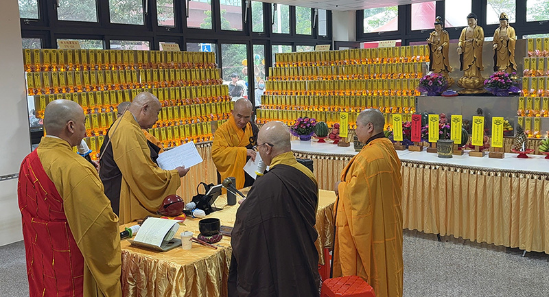 生命紀念館代拜或定期祭祀